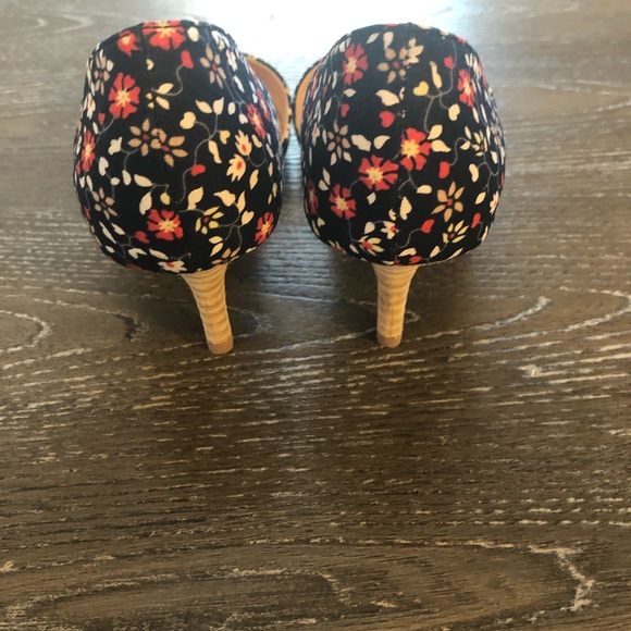 Sole Society “Jenn Pointy Toe” Pump - Picture 3 of 4